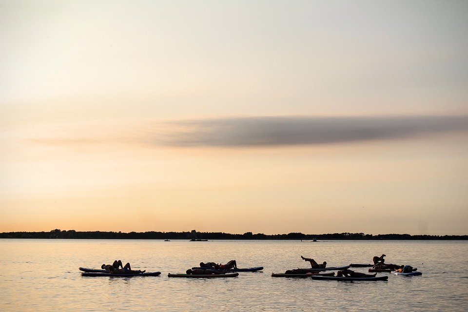 paddle yoga